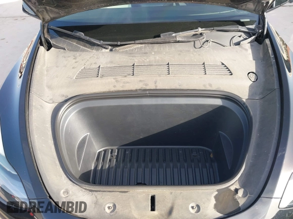 2022 Tesla Model Y Performance with VIN 7SAYGDEF6NF532027, listed as a IAAI auction lot 41717662 with 36,537 mi miles and . Bid and sale history available at DreamBid. Image 10.