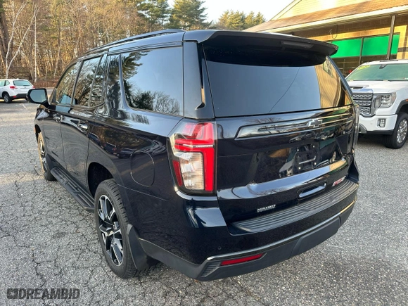 2021 Chevrolet Tahoe RST with VIN 1GNSKRKT4MR288841, listed as a Copart auction lot 42843595 with 89,982 mi miles and Clean Title. Bid and sale history available at carsss.com. Image 3.