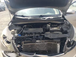 2011 Kia Sportage LX z VIN KNDPB3A2XB7062218, wystawiony jako Copart lot #54433555 z przebiegiem 132 819 mil mil oraz Szkoda całkowita • Salvage title. Historia ofert i sprzedaży dostępna na DreamBid. Obrazek 13.