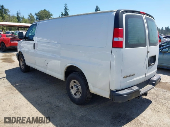 2020 Chevrolet Express Cargo с VIN 1GCWGAFG1L1160788, выставлен на аукционе IAAI как лот 42772328 с пробегом 115 254 миль миль и . История ставок и продаж доступна на DreamBid. Изображение 3.