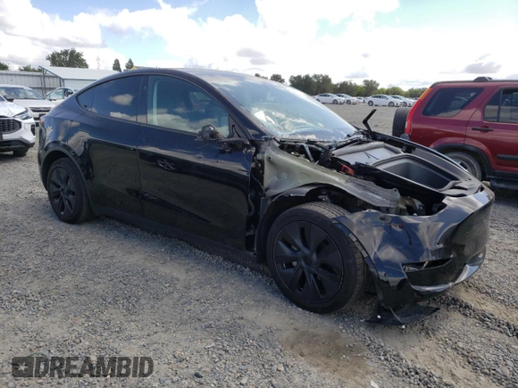 2024 Tesla Model Y Long Range с VIN 7SAYGAEE6RF127846, выставлен на аукционе Copart как лот 56968035 с пробегом 23 328 миль миль и Списание • Salvage title. История ставок и продаж доступна на DreamBid. Изображение 4.