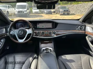 2019 Mercedes-Benz S 560 z VIN WDDUG8GB8KA443762, wystawiony jako Copart lot #58932595 z przebiegiem 44 916 mil mil oraz Tytuł czysty. Historia ofert i sprzedaży dostępna na DreamBid. Obrazek 8.
