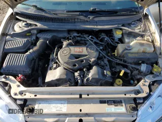 2000 Dodge Intrepid with VIN 2B3HD46R9YH250186, listed as a Copart auction lot 42574095 with 123,508 mi miles and Clean Title. Bid and sale history available at carsss.com. Image 11.