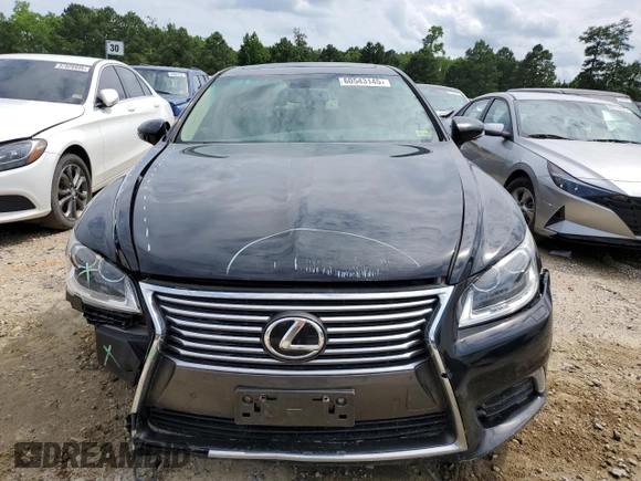 2013 Lexus LS 460 с VIN JTHCL5EF2D5016819, выставлен на аукционе Copart как лот 60543145 с пробегом 102 293 миль миль и Списание • Salvage title. История ставок и продаж доступна на DreamBid. Изображение 5.