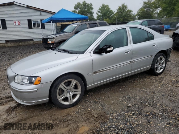 2008 Volvo S60 2.4L Turbo with VIN YV1RS547582688903, listed as a Copart auction lot 72701694 with 138,489 mi miles and Salvage Title. Bid and sale history available at carsss.com. Image 1.