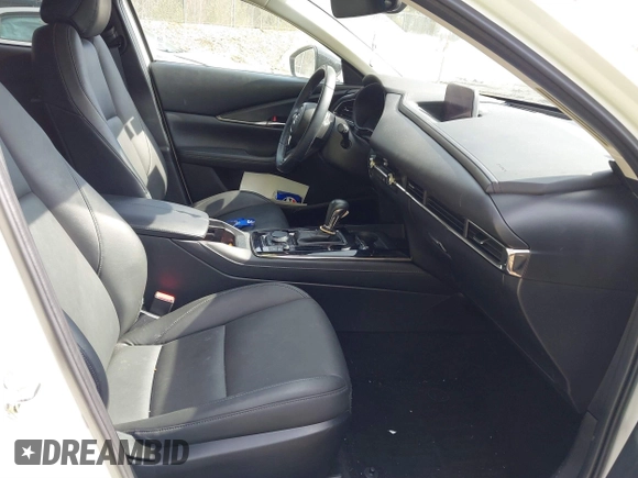 2022 Mazda CX-30 2.5 Turbo with VIN 3MVDMBAY7NM443187, listed as a IAAI auction lot 41771395 with 39,475 mi miles and . Bid and sale history available at DreamBid. Image 5.
