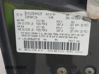 2006 Jeep Liberty Sport z VIN 1J4GL48K86W287185, wystawiony jako IAAI lot #42354916 z przebiegiem 164 290 mil mil oraz . Historia ofert i sprzedaży dostępna na DreamBid. Obrazek 9.