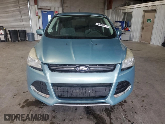 2013 Ford Escape SE with VIN 1FMCU9GX9DUB48912, listed as a Copart auction lot 61902445 with 109,594 mi miles and Clean title. Bid and sale history available at DreamBid. Image 5.