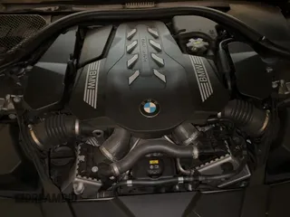 2020 BMW 7 Series 750i xDrive z VIN WBA7U2C05LGJ59633, wystawiony jako Copart lot #59625975 z przebiegiem 73 471 mil mil oraz Czysty tytuł • Clean title. Historia ofert i sprzedaży dostępna na DreamBid. Obrazek 11.