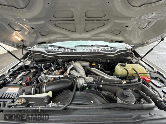 2020 Ford F-250 XL z VIN 1FT7W2BT1LEE63319, wystawiony jako Copart lot #57185135 z przebiegiem 14 660 mil mil oraz Szkoda całkowita • Salvage title. Historia ofert i sprzedaży dostępna na DreamBid. Obrazek 7.