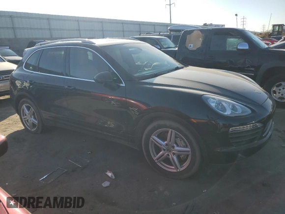 2013 Porsche Cayenne S Hybrid z VIN WP1AE2A24DLA14987, wystawiony jako Copart lot #83110114 z przebiegiem 95 252 mil mil oraz Czysty tytuł • Clean title. Historia ofert i sprzedaży dostępna na DreamBid. Obrazek 4.