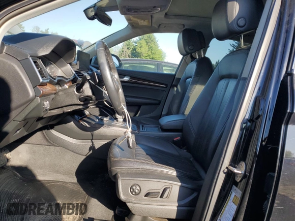 2020 Audi Q5 Premium with VIN WA1ANAFY6L2021138, listed as a Copart auction lot 54782375 with 131,899 mi miles and Salvage title. Bid and sale history available at DreamBid. Image 7.