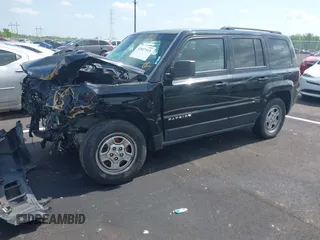 2015 Jeep Patriot Sport with VIN 1C4NJPBB8FD262960, listed as a IAAI auction lot 42027515 with 187,531 mi miles and . Bid and sale history available at DreamBid. Image 2.