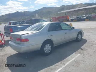 2000 Toyota Camry CE with VIN 4T1BG22K9YU701196, listed as a IAAI auction lot 41912529 with 208,026 mi miles. Bid and sale history available at carsss.com. Image 4.
