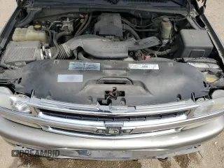 2000 Chevrolet Tahoe LT with VIN 1GNEK13T1YJ111424, listed as a Copart auction lot 58377725 with 234,034 mi miles and Salvage title. Bid and sale history available at DreamBid. Image 12.