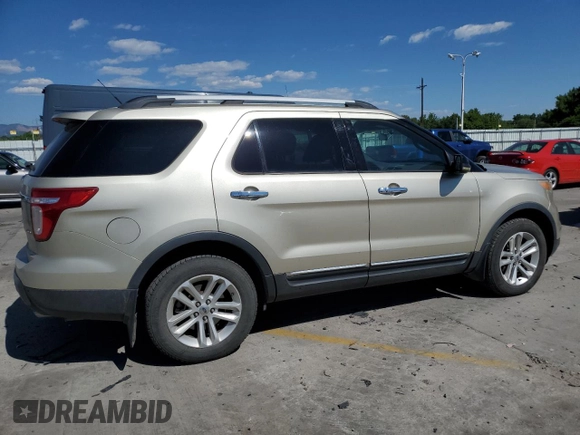 2011 Ford Explorer XLT с VIN 1FMHK8D81BGA54229, выставлен на аукционе Copart как лот 59540195 с пробегом 195 401 миль миль и Списание • Salvage title. История ставок и продаж доступна на DreamBid. Изображение 3.