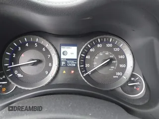 2018 Infiniti Q70 Luxe z VIN JN1BY1AR4JM220503, wystawiony jako IAAI lot #42208973 z przebiegiem 70 720 mil mil oraz . Historia ofert i sprzedaży dostępna na DreamBid. Obrazek 7.