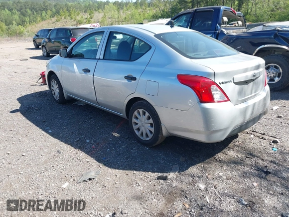 2015 Nissan Versa SV with VIN 3N1CN7AP0FL802047, listed as a IAAI auction lot 42049987 with 157,747 mi miles. Bid and sale history available at carsss.com. Image 3.