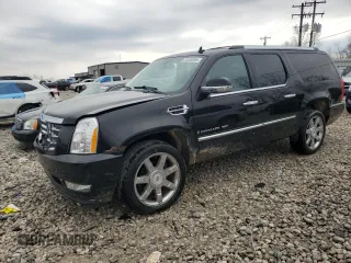 2008 Cadillac Escalade ESV z VIN 1GYFK66808R219742, wystawiony jako Copart lot #53548955 z przebiegiem 153 233 mil mil oraz Czysty tytuł • Clean title. Historia ofert i sprzedaży dostępna na DreamBid. Obrazek 1.