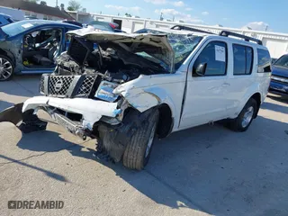 2007 Nissan Pathfinder S with VIN 5N1AR18U57C624470, listed as a IAAI auction lot 41677989 with 203,391 mi miles. Bid and sale history available at carsss.com. Image 17.