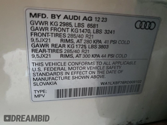 2024 Audi Q7 Premium Plus with VIN WA1LXBF76RD009102, listed as a Copart auction lot 57466115 with 9,099 mi miles and Salvage title. Bid and sale history available at DreamBid. Image 14.