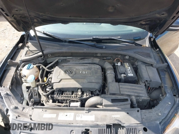2015 Volkswagen Passat 1.8T Limited Edition with VIN 1VWAT7A36FC051441, listed as a IAAI auction lot 42031494 with 193,354 mi miles. Bid and sale history available at carsss.com. Image 10.
