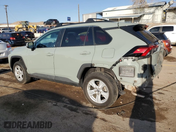 2019 Toyota RAV4 XLE with VIN 2T3P1RFV2KW020266, listed as a Copart auction lot 52183905 with 64,540 mi miles and Salvage title. Bid and sale history available at DreamBid. Image 2.