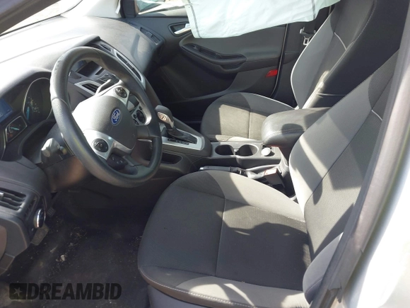 2014 Ford Focus SE with VIN 1FADP3F20EL427620, listed as a IAAI auction lot 41774994 with 60,080 mi miles and . Bid and sale history available at DreamBid. Image 5.