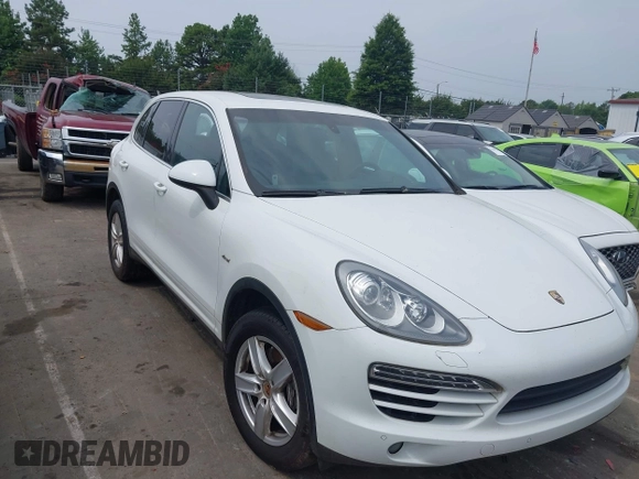 2013 Porsche Cayenne Diesel with VIN WP1AF2A26DLA41346, listed as a IAAI auction lot 42670580 with 154,110 mi miles and . Bid and sale history available at DreamBid. Image 1.