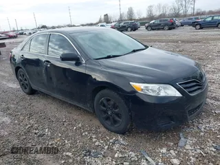 2011 Toyota Camry LE z VIN 4T4BF3EK5BR169088, wystawiony jako IAAI lot #41495409 z przebiegiem 208 899 mil mil oraz . Historia ofert i sprzedaży dostępna na DreamBid. Obrazek 1.