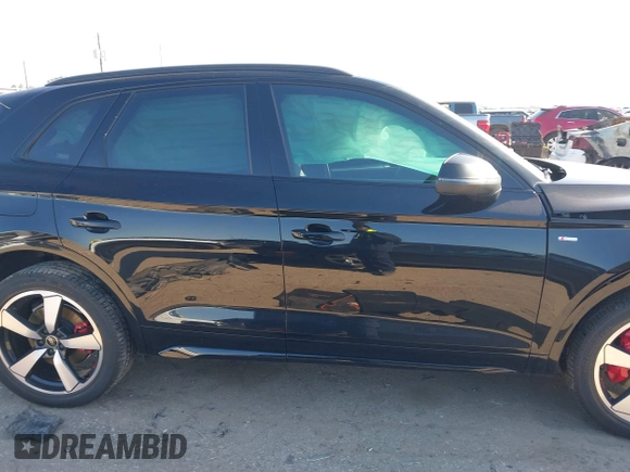 2024 Audi Q5 S line Premium Plus with VIN WA1EAAFY5R2120135, listed as a IAAI auction lot 41618880 with 4,277 mi miles and . Bid and sale history available at DreamBid. Image 13.
