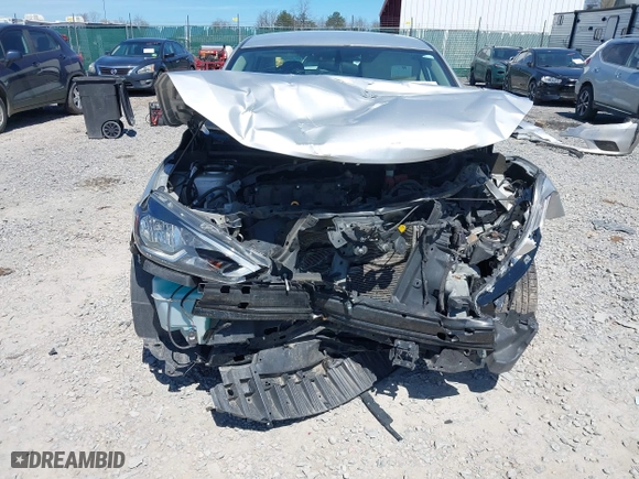 2019 Nissan Sentra SR with VIN 3N1AB7APXKY451032, listed as a IAAI auction lot 39229170 with 113,948 mi miles. Bid and sale history available at carsss.com. Image 13.