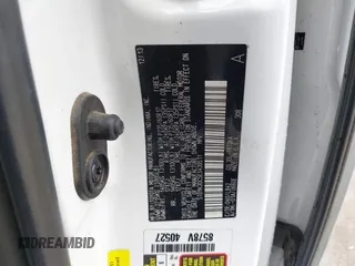 2014 Toyota Sienna XLE z VIN 5TDYK3DC5ES439511, wystawiony jako IAAI lot #41510779 z przebiegiem 218 782 mil mil oraz . Historia ofert i sprzedaży dostępna na DreamBid. Obrazek 9.