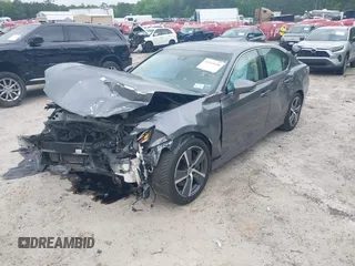 2016 Lexus GS 350 z VIN JTHCZ1BL8GA004252, wystawiony jako IAAI lot #42145398 z przebiegiem 102 542 mil mil oraz . Historia ofert i sprzedaży dostępna na DreamBid. Obrazek 18.