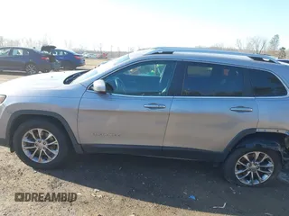 2019 Jeep Cherokee Latitude Plus с VIN 1C4PJMLX1KD126391, выставлен на аукционе IAAI как лот 41718079 с пробегом 119 141 миль миль и . История ставок и продаж доступна на DreamBid. Изображение 15.