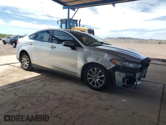 2016 Ford Fusion S with VIN 3FA6P0G78GR274443, listed as a Copart auction lot 53992595 with 252,705 mi miles and Salvage title. Bid and sale history available at DreamBid. Image 4.