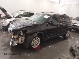 2020 Jeep Cherokee Latitude z VIN 1C4PJMCB7LD546629, wystawiony jako IAAI lot #41823908 z przebiegiem 24 897 mil mil oraz . Historia ofert i sprzedaży dostępna na DreamBid. Obrazek 2.