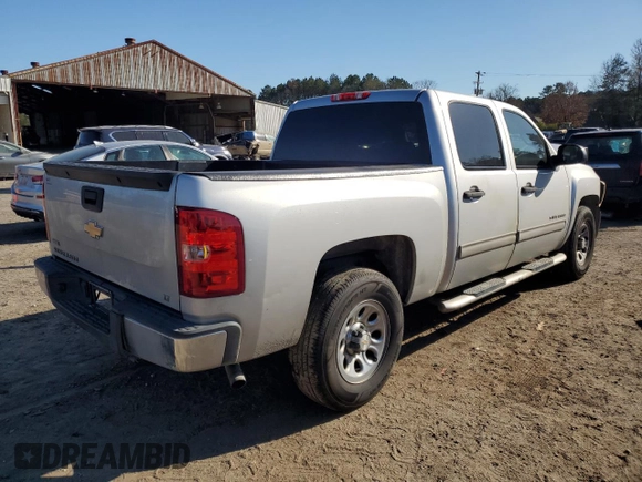 2010 Chevrolet Silverado 1500 LT with VIN 3GCRCSEA6AG205265, listed as a Copart auction lot 86342394 with Not Provided miles and Salvage Title. Bid and sale history available at DreamBid. Image 3.