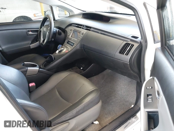 2012 Toyota Prius One z VIN JTDKN3DU8C5512220, wystawiony jako IAAI lot #41806290 z przebiegiem 204 205 mil mil oraz . Historia ofert i sprzedaży dostępna na DreamBid. Obrazek 5.