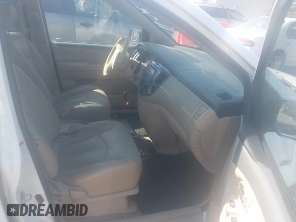 2006 Mazda MPV ES with VIN JM3LW28J460571222, listed as a IAAI auction lot 42537691 with 137,033 mi miles and . Bid and sale history available at DreamBid. Image 5.