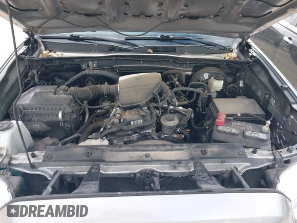 2021 Toyota Tacoma SR with VIN 5TFAX5GN7MX192500, listed as a IAAI auction lot 41674939 with 33,608 mi miles and . Bid and sale history available at DreamBid. Image 10.