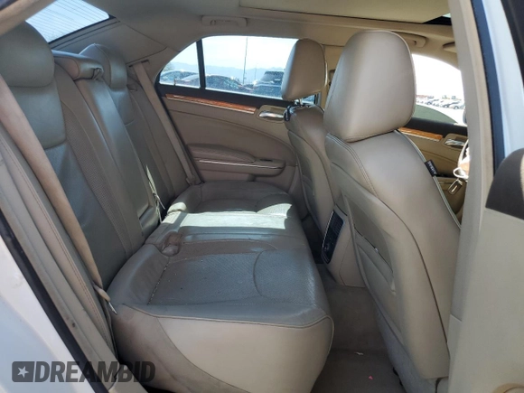 2012 Chrysler 300 C z VIN 2C3CCAET6CH195930, wystawiony jako Copart lot #54779835 z przebiegiem 103 022 mil mil oraz Szkoda całkowita • Salvage title. Historia ofert i sprzedaży dostępna na DreamBid. Obrazek 10.