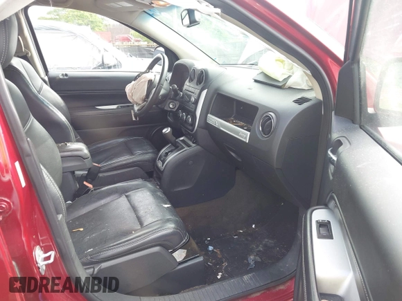 2016 Jeep Compass Latitude with VIN 1C4NJCEA3GD766040, listed as a IAAI auction lot 42667808 with 96,787 mi miles and . Bid and sale history available at DreamBid. Image 5.