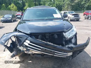 2017 Toyota Highlander XLE with VIN 5TDKZRFHXHS509618, listed as a IAAI auction lot 42407847 with 74,216 mi miles and . Bid and sale history available at DreamBid. Image 13.