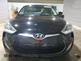 2012 Hyundai Veloster w/Gray Int z VIN KMHTC6AD8CU021518, wystawiony jako Copart lot #55635095 z przebiegiem 90 011 mil mil oraz Czysty tytuł • Clean title. Historia ofert i sprzedaży dostępna na DreamBid. Obrazek 5.