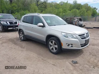 2010 Volkswagen Tiguan S with VIN WVGBV7AX2AW536795, listed as a IAAI auction lot 42055276 with 184,847 mi miles and . Bid and sale history available at DreamBid. Image 1.