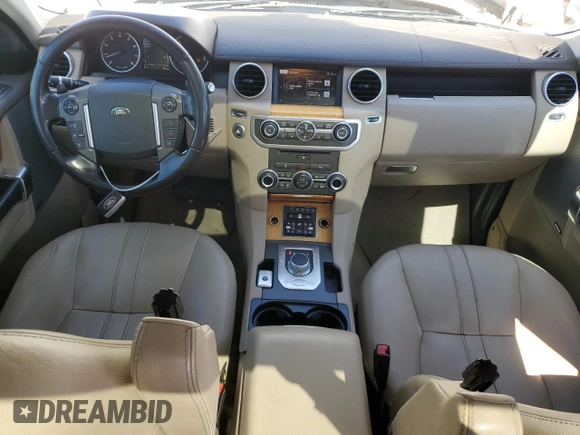 2016 Land Rover LR4 HSE with VIN SALAG2V64GA789744, listed as a Copart auction lot 48533895 with 131,133 mi miles and Salvage title. Bid and sale history available at DreamBid. Image 8.