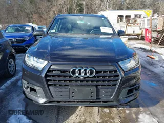 2019 Audi Q7 Prestige with VIN WA1VAAF70KD049749, listed as a IAAI auction lot 41553368 with 88,621 mi miles and . Bid and sale history available at DreamBid. Image 12.