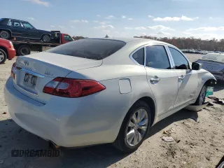 2011 Infiniti M37 with VIN JN1BY1AR8BM370552, listed as a Copart auction lot 77943874 with 199,187 mi miles and Salvage Title. Bid and sale history available at carsss.com. Image 3.