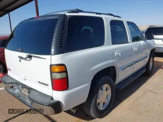 2005 GMC Yukon SLT z VIN 1GKEC13TX5R276234, wystawiony jako IAAI lot #42127846 z przebiegiem 210 802 mil mil oraz . Historia ofert i sprzedaży dostępna na DreamBid. Obrazek 4.